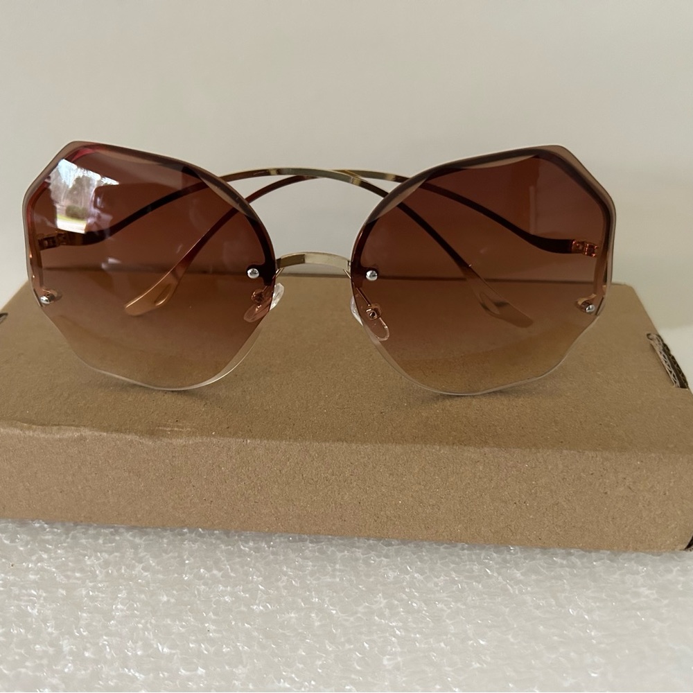 Sunglasses Glamorous Elegance Self-Indulgence Brown, Brown Women’s UV 400 - Picture 2 of 7